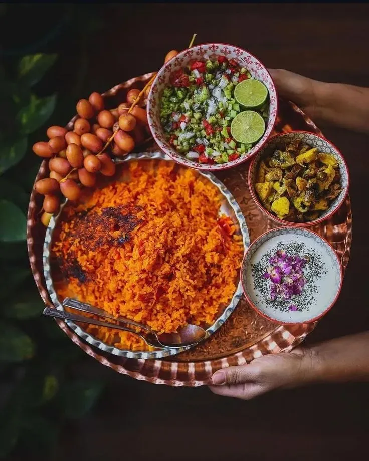 طرز تهیه استامبولی پلو خوشمزه؛ دمیِ گوجهای دلچسب